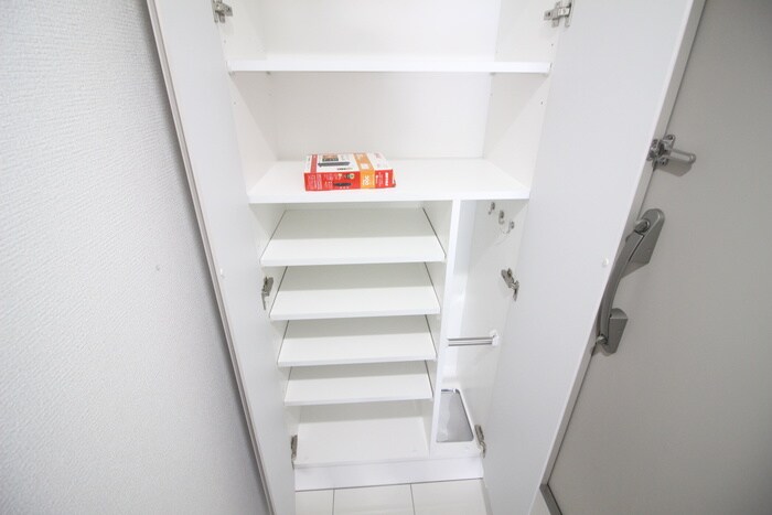 物件内観写真16　(内観写真)