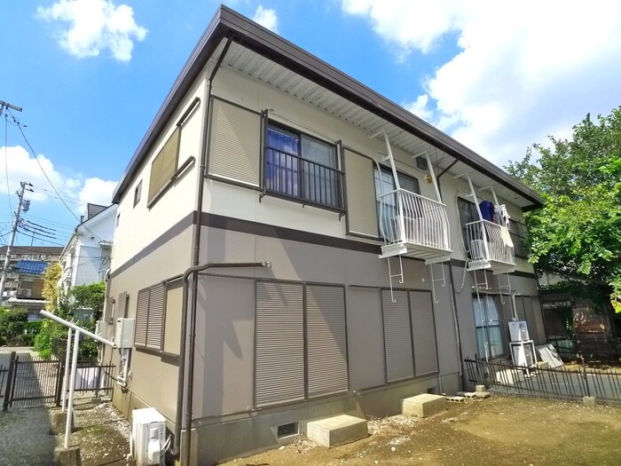 物件外観写真6　(駐輪場)