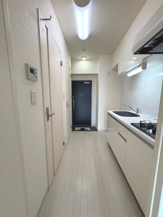 物件内観写真14　(廊下)