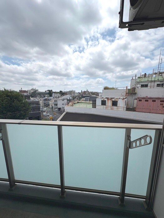 物件内観写真20　(室内からの展望)