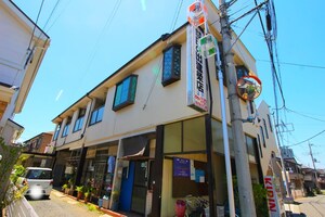 日の出ハイツ外観写真