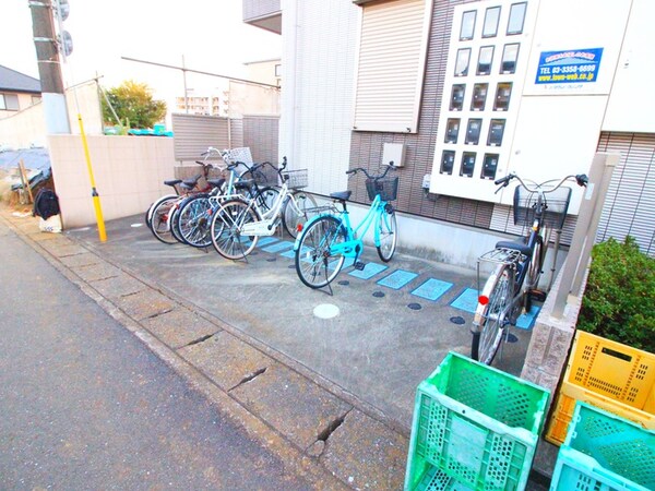 駐輪場