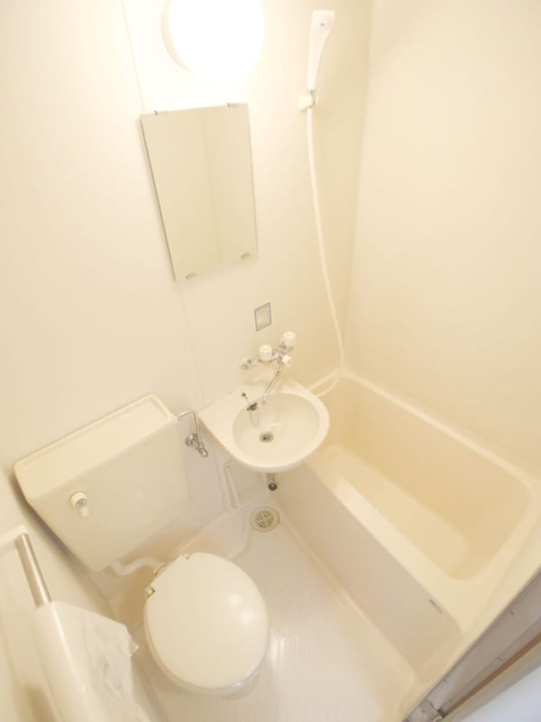 バス／シャワールーム等