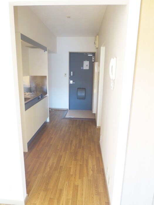 物件内観写真19　(廊下)