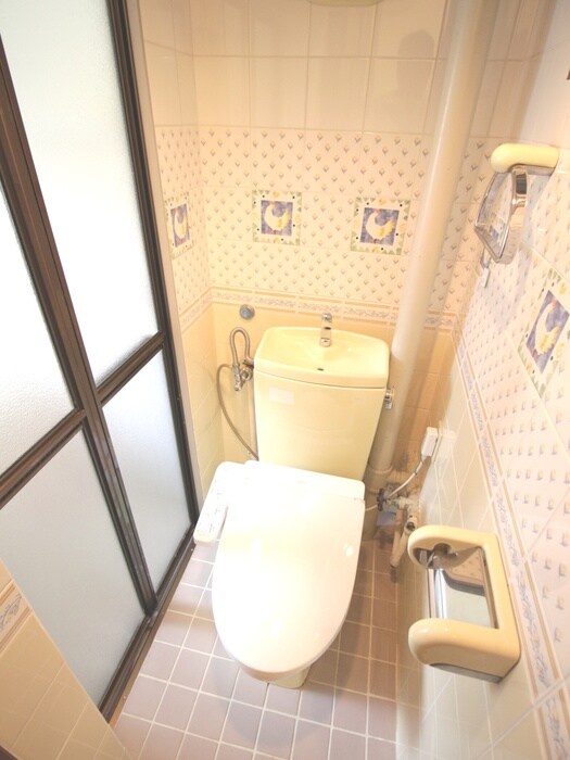 物件内観写真9　(トイレ)