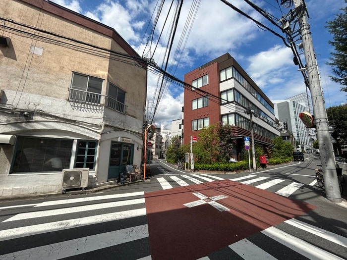 物件外観写真6　(周辺環境)