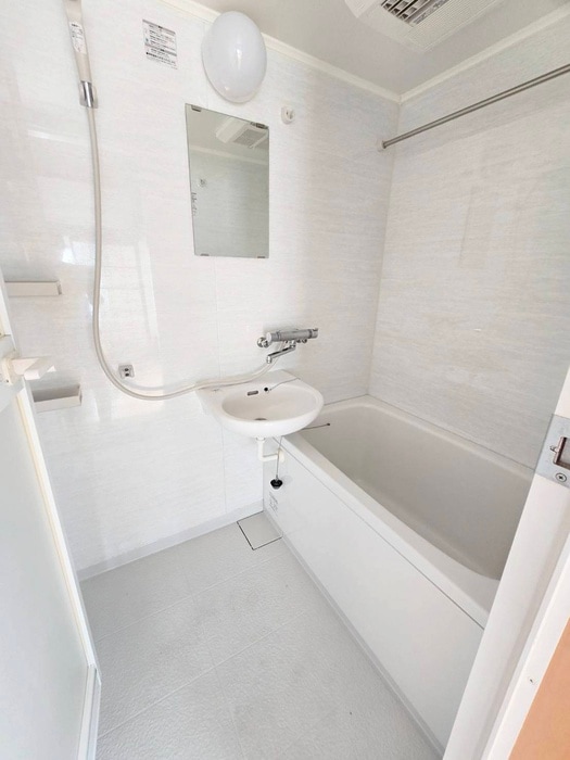 物件内観写真15　(バス／シャワールーム等)
