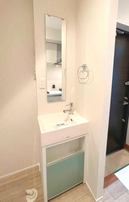 物件内観写真11　(洗面)