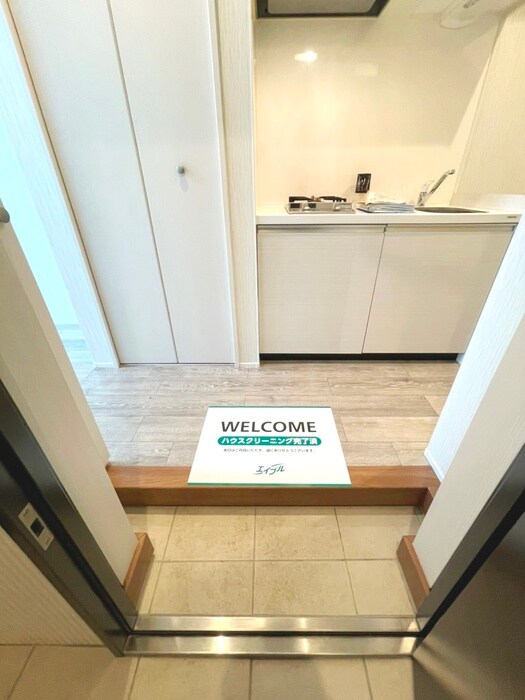 物件内観写真22　(玄関)