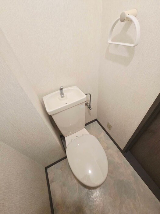 ル・レ－ヴのトイレ