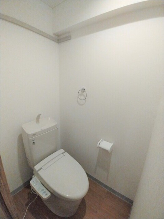 物件内観写真15　(トイレ)