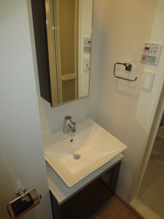 物件内観写真7　(洗面)