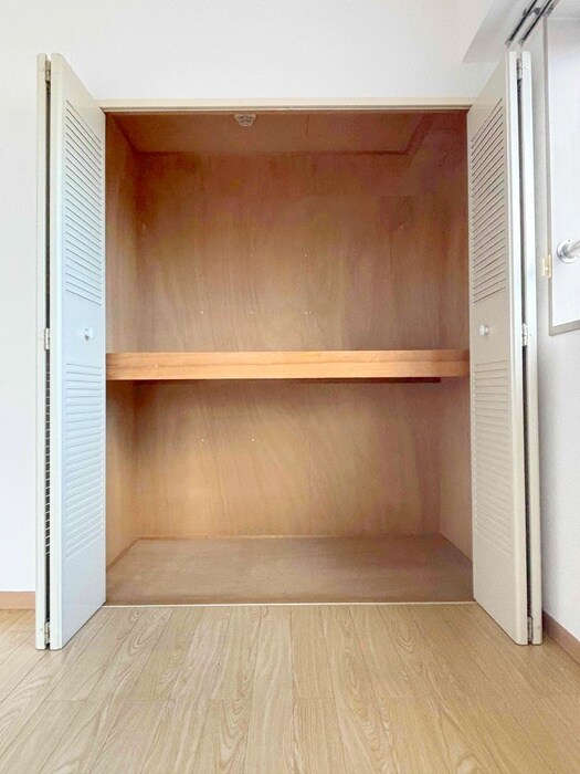物件内観写真8　(収納)