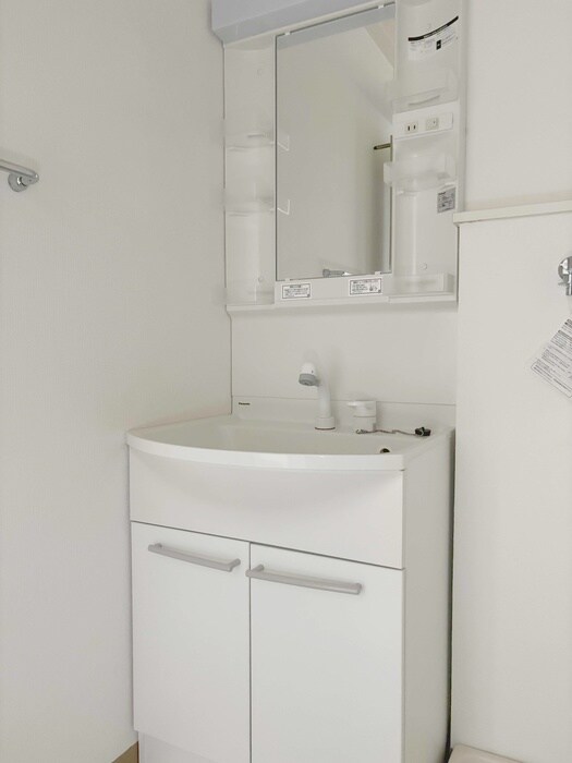 物件内観写真13　(洗面)