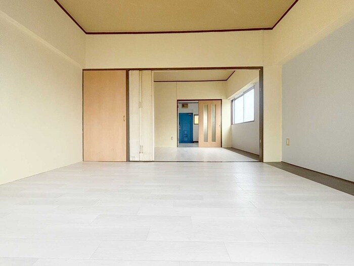 物件内観写真8　(居室)