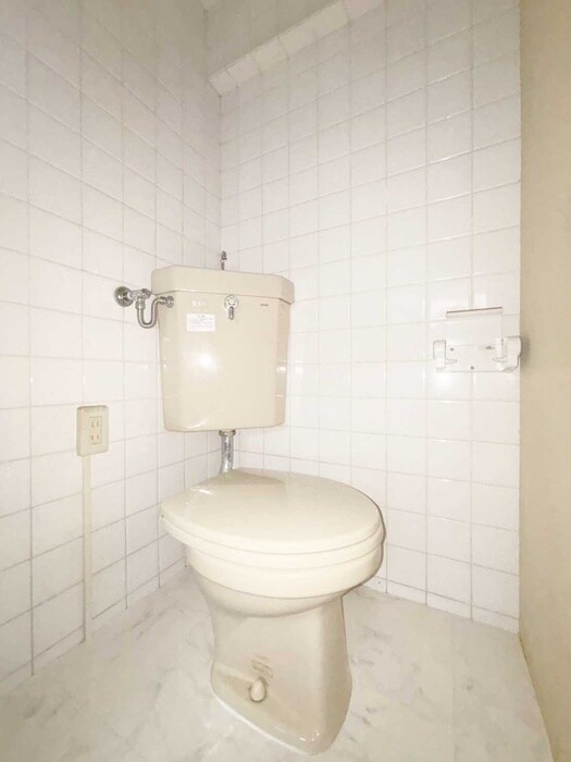 物件内観写真13　(トイレ)