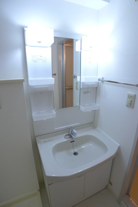 物件内観写真13　(洗面)