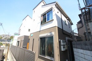エクリュ－ズ横濱片倉町外観写真