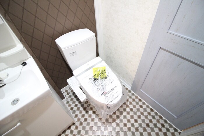 物件内観写真11　(トイレ)