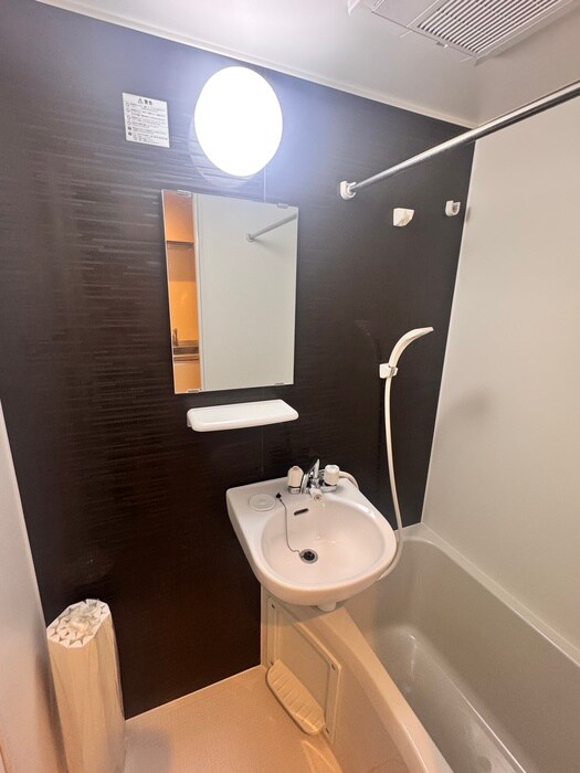 物件内観写真11　(洗面)