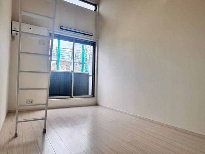 物件内観写真13　(居室)