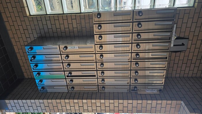 物件外観写真4　(建物設備)