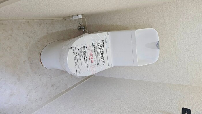 物件内観写真14　(トイレ)