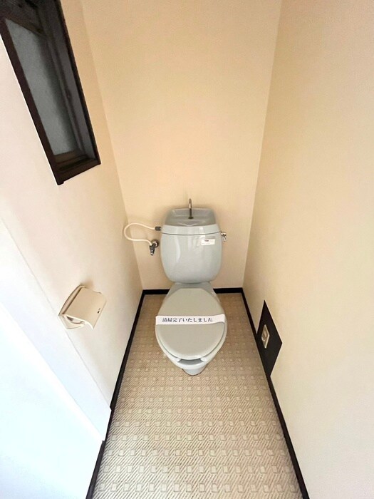 物件内観写真11　(トイレ)