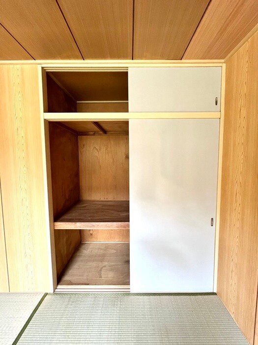 物件内観写真13　(収納)
