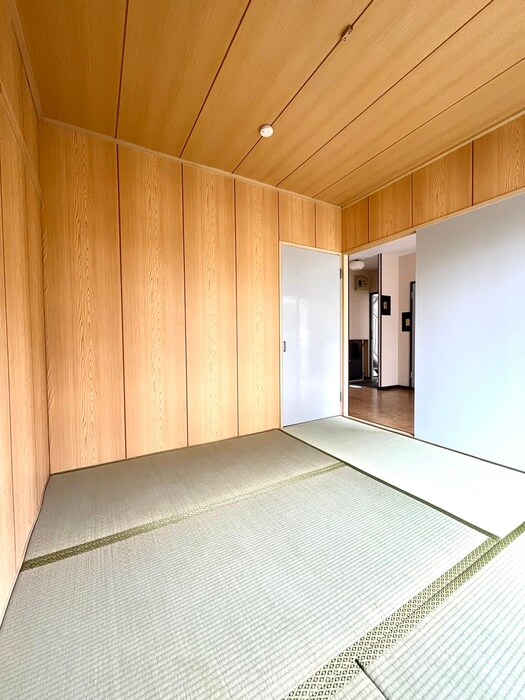 物件内観写真21　(居室)