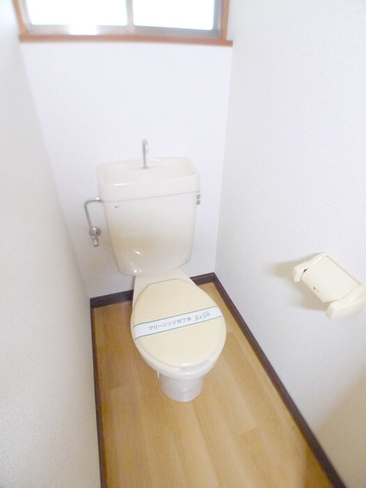 物件内観写真13　(トイレ)