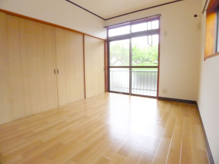 物件内観写真22　(居室)