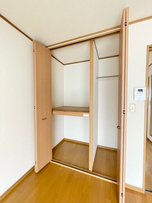 物件内観写真10　(収納)