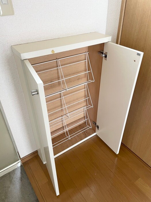 物件内観写真15　(靴箱)