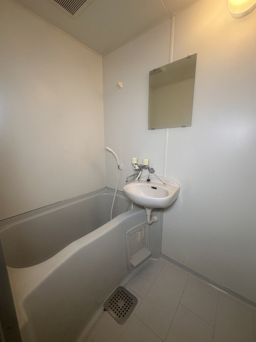 物件内観写真12　(バス／シャワールーム等)