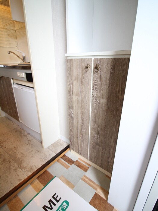 物件内観写真20　(靴箱)