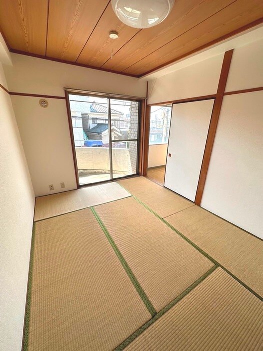 物件内観写真16　(居室)