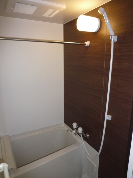 物件内観写真12　(バス／シャワールーム等)