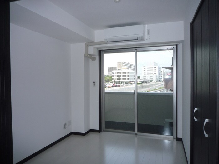 物件内観写真21　(居室)