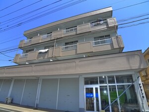 堀切マンション（２０３）外観写真