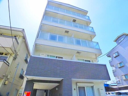 b`CASA　TAK綾瀬外観写真
