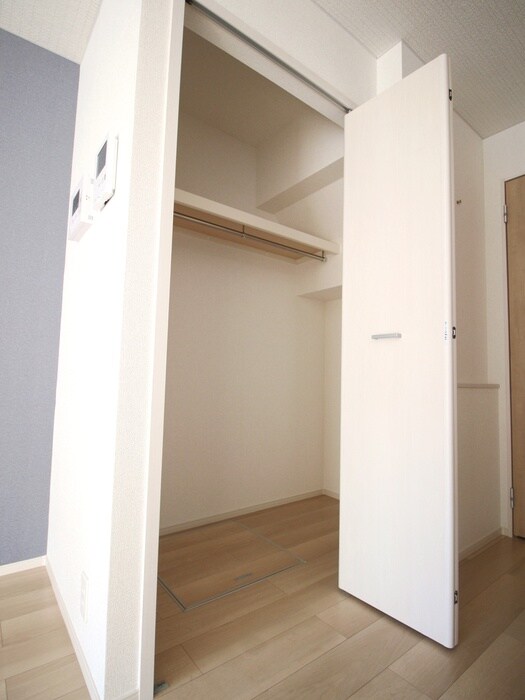 物件内観写真9　(収納)