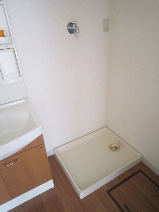 物件内観写真19　(洗濯機置場)