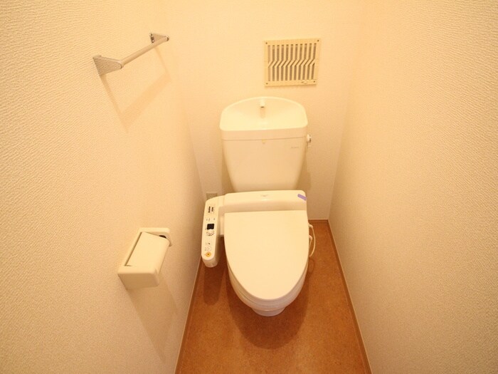 物件内観写真15　(トイレ)