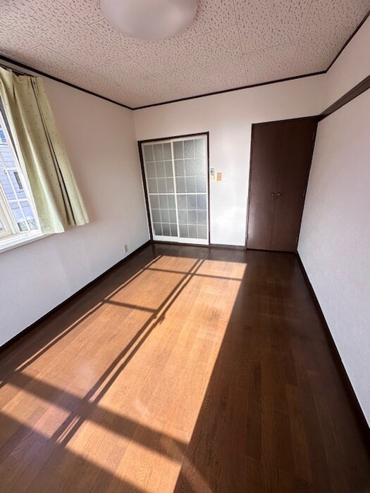 物件内観写真7　(居室)