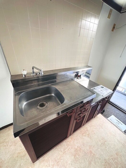 物件内観写真8　(キッチン)