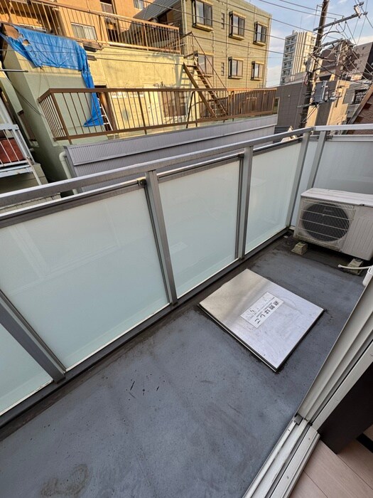 物件内観写真13　(ベランダ・バルコニー)