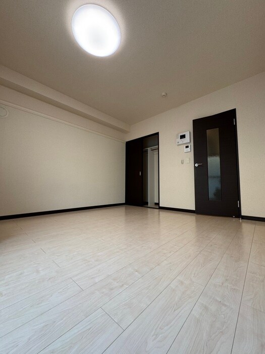 物件内観写真14　(居室)