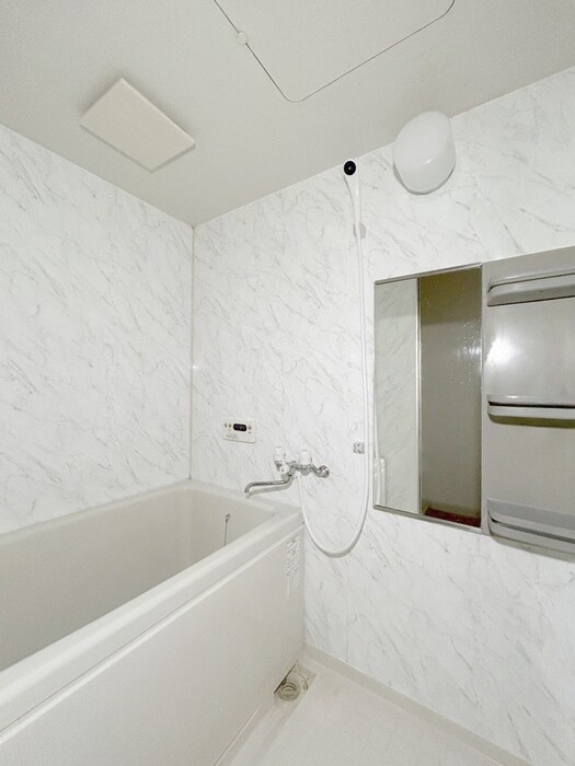 物件内観写真12　(バス／シャワールーム等)