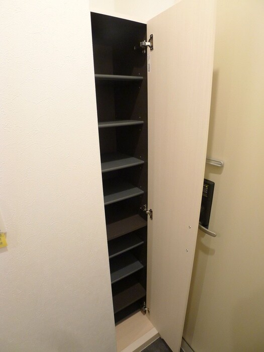 物件内観写真17　(靴箱)